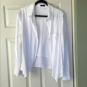 Ruti Elegant White Open-Front Blouse with zipper closure